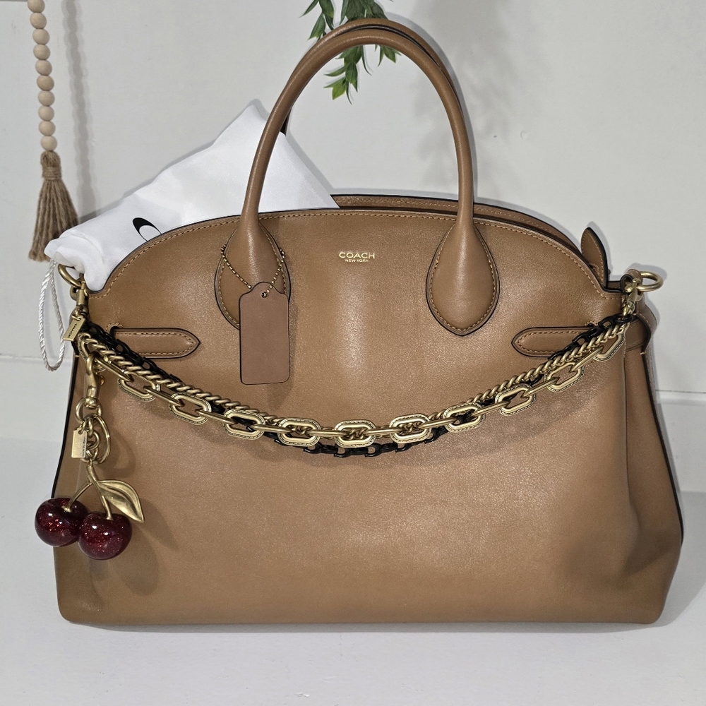 Coach Empire 40 Carryall Leather Bag Honey Brown Triple chain & Cherry Keychain